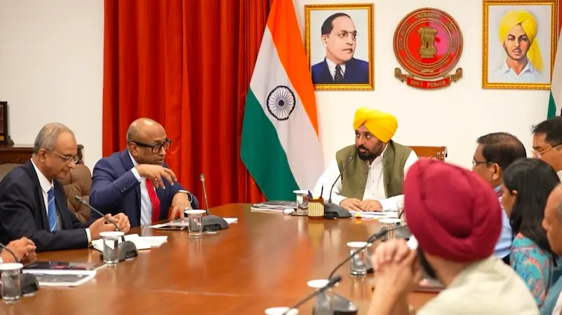 ਮੁੱਖ ਮੰਤਰੀ ਭਗਵੰਤ ਮਾਨ ਦੀ NASSCOM ਵਫ਼ਦ ਨਾਲ ਅਹਿਮ ਮੀਟਿੰਗ, ਪੰਜਾਬ ਬਣੇਗਾ ਆਈਟੀ ਤੇ ਏਆਈ ਦਾ ਗਲੋਬਲ ਹੱਬ, 'GCC ਪਾਲਿਸੀ 2026' ਰਾਹੀਂ ਨਿਵੇਸ਼ਕਾਂ ਨੂੰ ਮਿਲੇਗਾ ਪੂਰਾ ਸਹਿਯੋਗ!