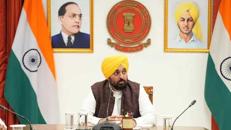 ਪੰਜਾਬ 'ਚ ਖੰਡ ਦੀ ਕੋਈ ਕਮੀ ਨਹੀਂ, ਮੁੱਖ ਮੰਤਰੀ ਭਗਵੰਤ ਮਾਨ ਨੇ ਦਿੱਤੇ ਨਿਰਦੇਸ਼, ਜਮ੍ਹਾਂਖੋਰੀ ਤੇ ਨਕਲੀ ਕਿੱਲਤ ਪੈਦਾ ਕਰਨ ਵਾਲਿਆਂ ਖ਼ਿਲਾਫ਼ ਹੋਵੇਗੀ ਸਖ਼ਤ ਕਾਰਵਾਈ!